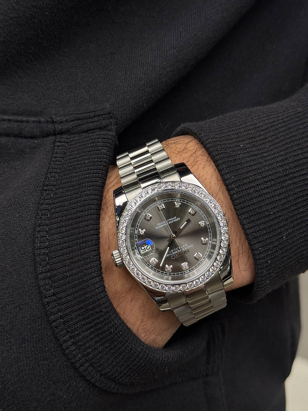 Moonstone Diamond Dial