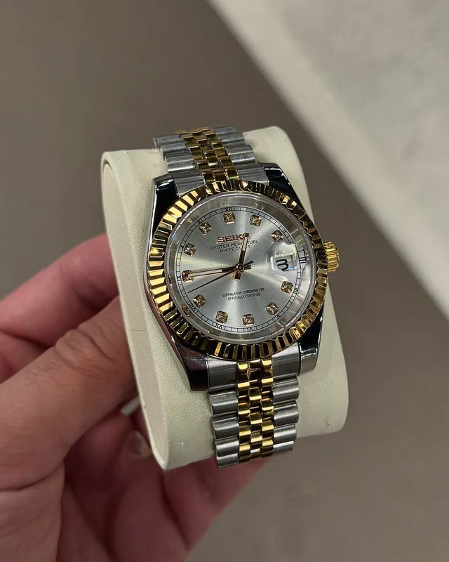 Golden Luxe Diamond Dial